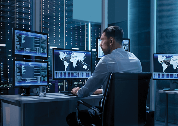 comprehensive-cybersecurity-man-on-computer